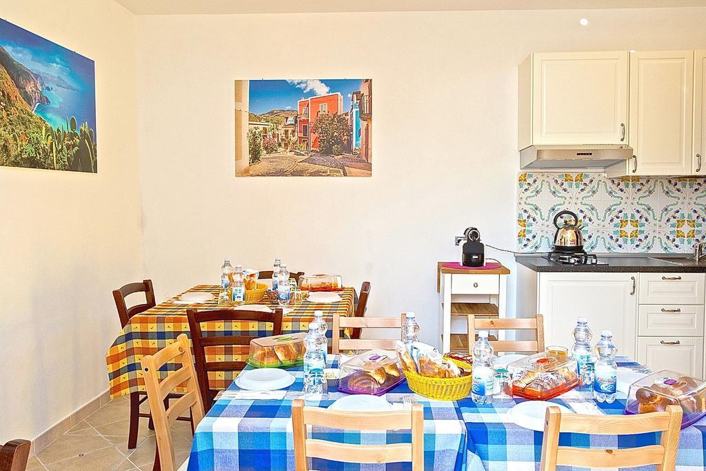 Il Veliero Blu B&B Lipari Centro エクステリア 写真