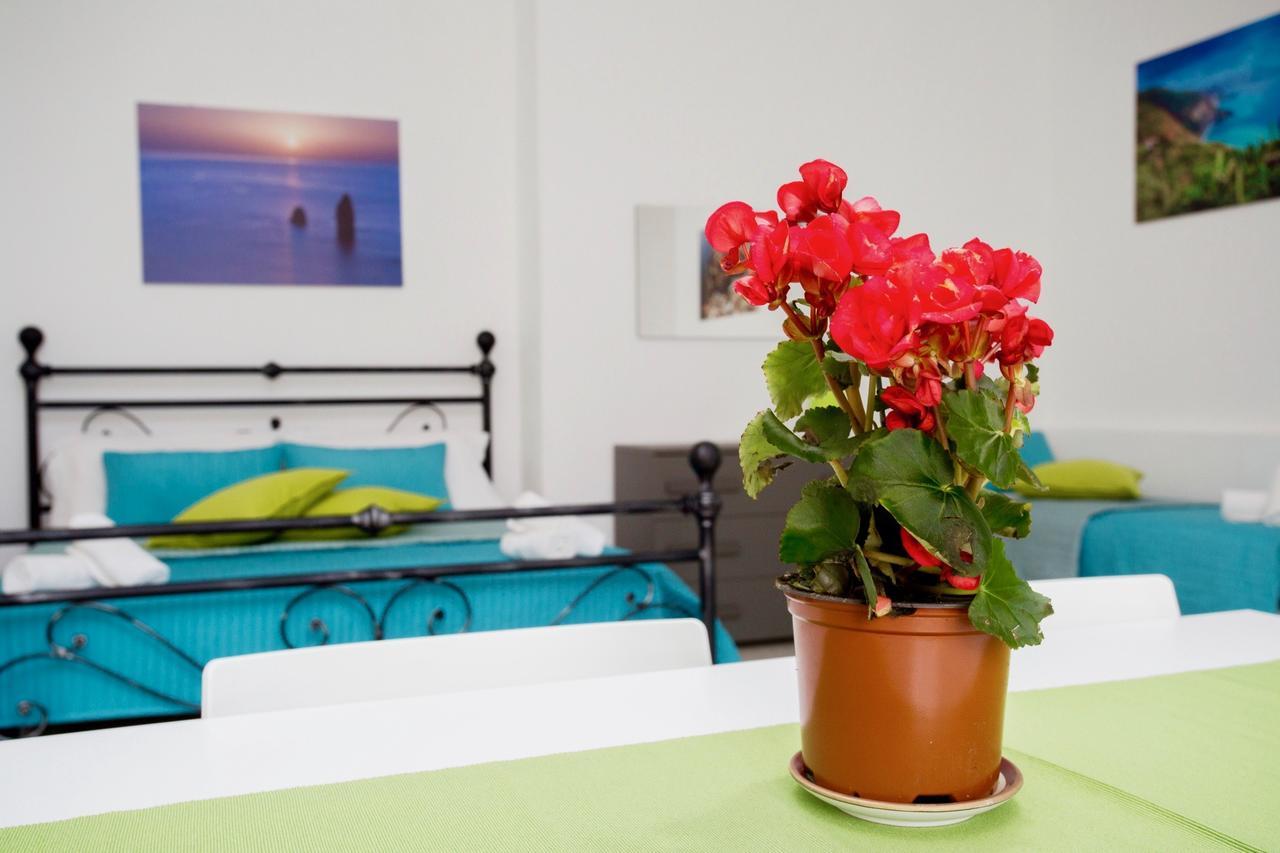 Il Veliero Blu B&B Lipari Centro エクステリア 写真