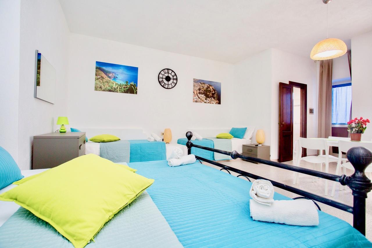 Il Veliero Blu B&B Lipari Centro エクステリア 写真